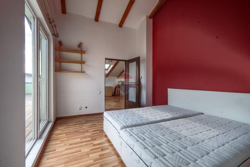 Apartament cu 2 camere semidecomandat în Florești