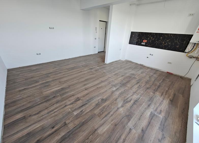 Apartament cu 2 camere decomandat în Haliu