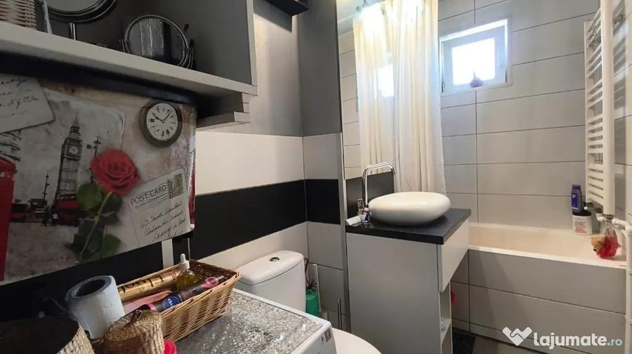 Apartament cu 2 camere decomandat în Bălcescu