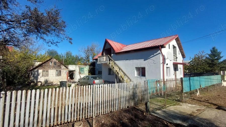 Casă cu 4 camere cu Teren 1000 Mp în Bâldana