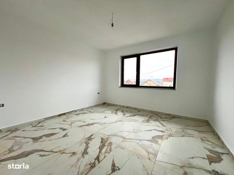 Casă cu 4 camere în Horpaz