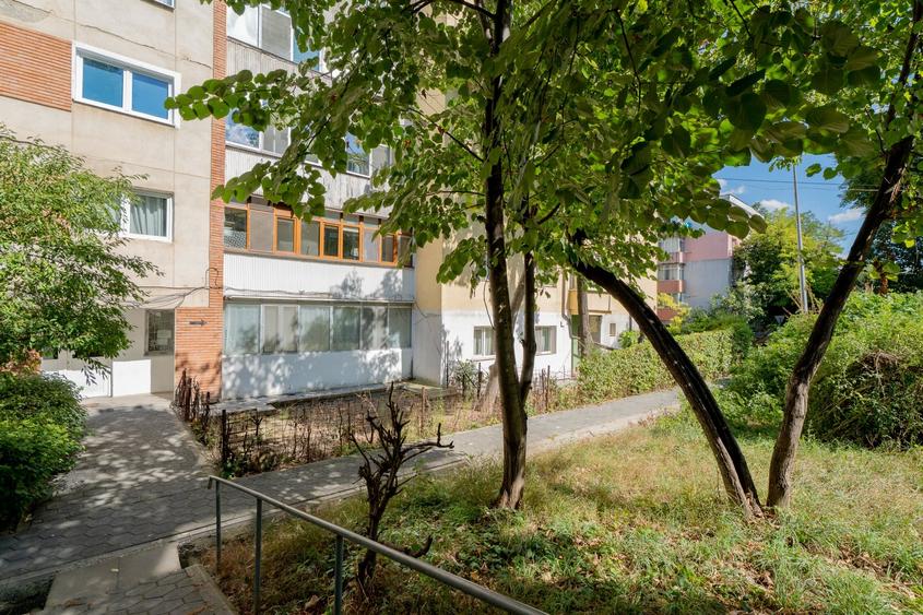 Garsonieră decomandată, mobilată în Moara de Vânt