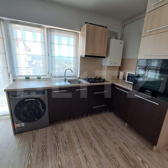 Apartament cu 3 camere, 52 mp, parcare, Cartier Subcetate - 4