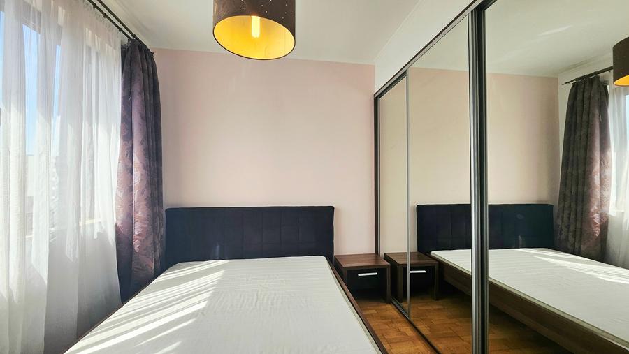 Apartament cu 3 camere decomandat în Kiseleff