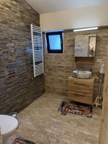 De vanzare Apartament cu 3 camere, terasa generoasa si 3 locuri de parcare zona 1 Mai, Lidl - 5