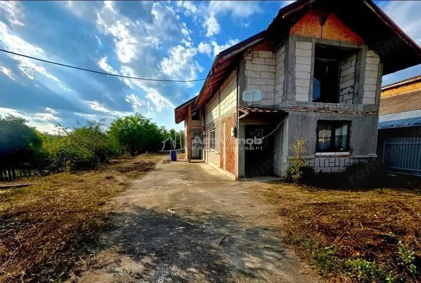 Casă cu 1 camere cu Teren 600 Mp în Central
