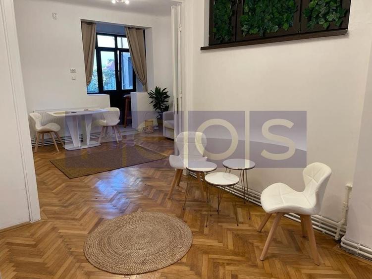 Apartament cu 4 camere decomandat în Armeneasca