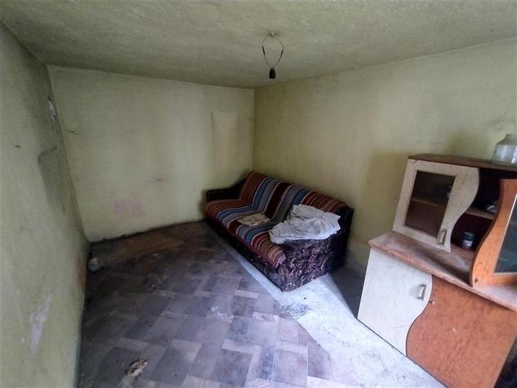 Casă individuală cu 7 camere cu Teren 540 Mp în Berliște