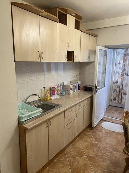Apartament cu 3 camere decomandat în Stadion