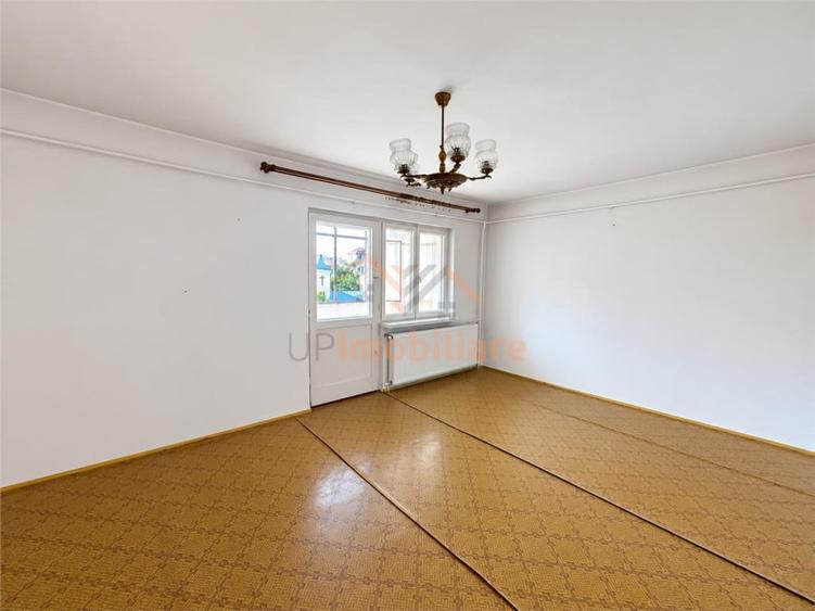 Apartament cu 2 camere decomandat în Rogerius