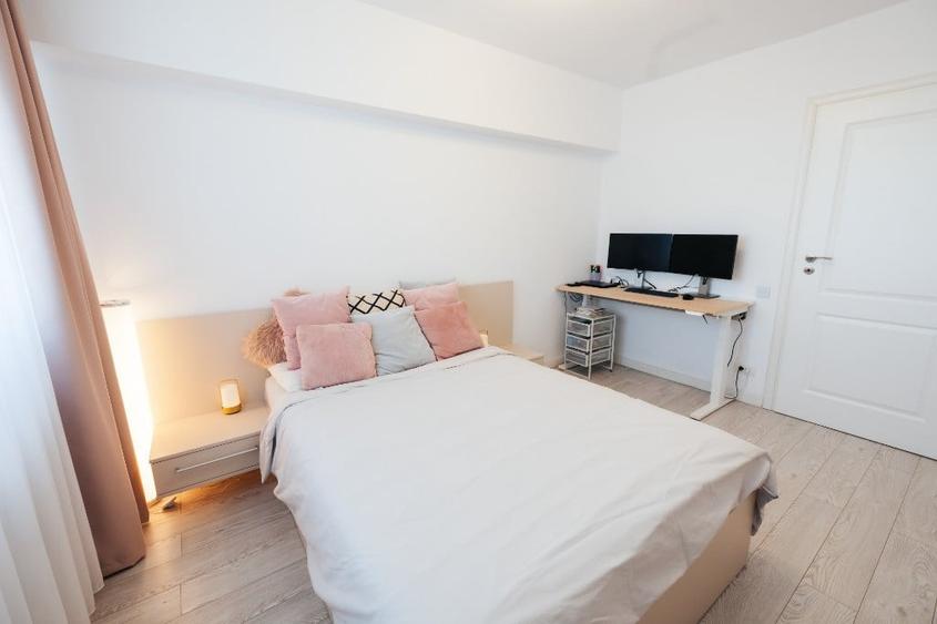 Apartament cu 2 camere decomandat în Ozana