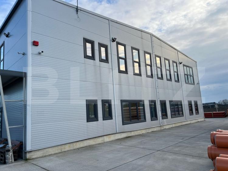 Spațiu comercial, de 955 mp, în Central