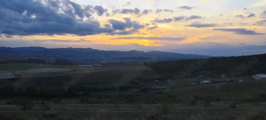 Casă cu 3 camere în Central