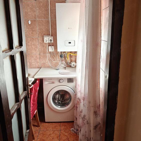 Apartament cu 2 camere semidecomandat în Valea Rosie