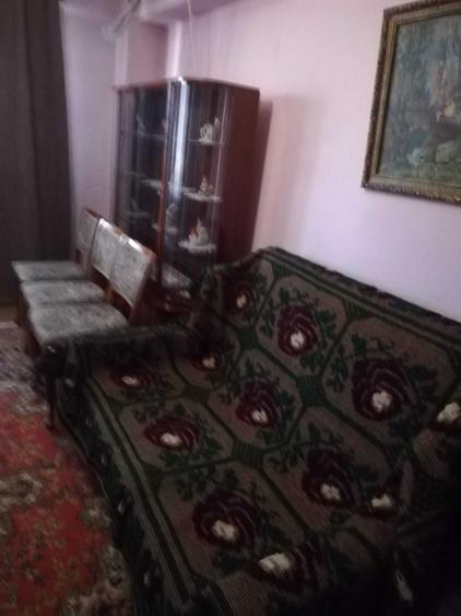 Apartament cu 3 camere decomandat în Calea București