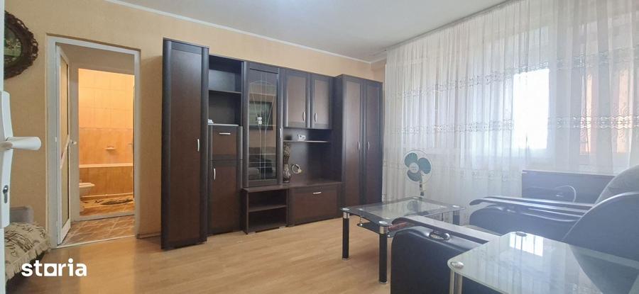 Apartament cu 2 camere semidecomandat în Țiglina 3