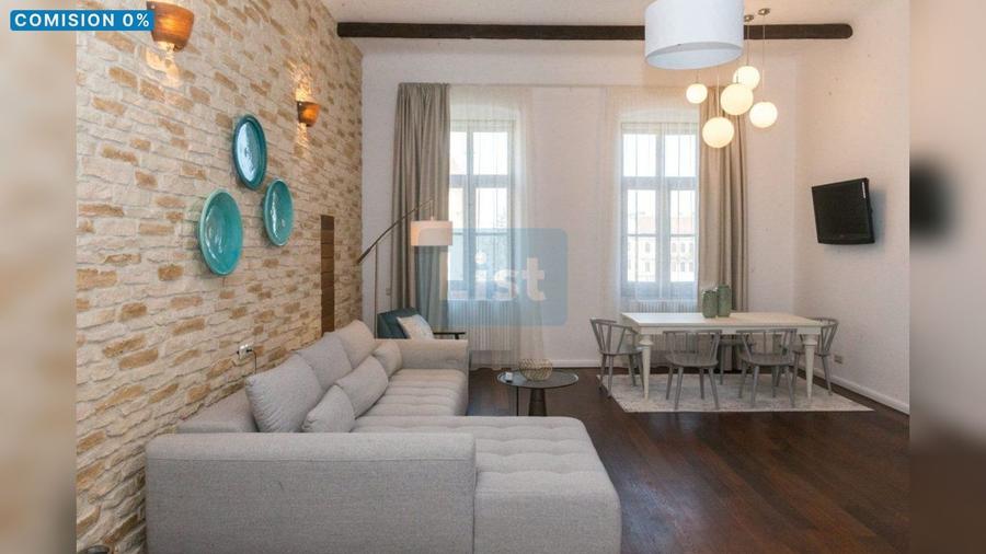 Apartament cu 2 camere semidecomandat, mobilat în Central