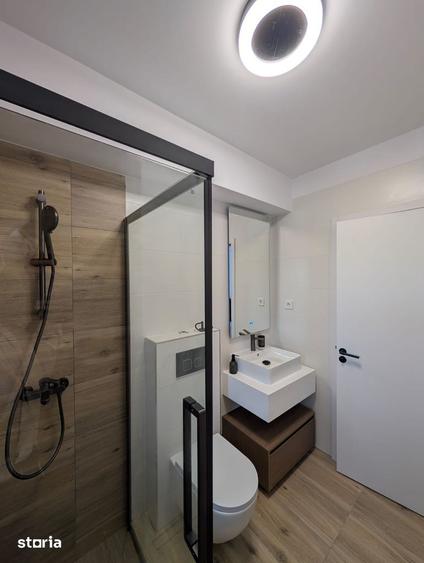 Apartament cu 4 camere, mobilat în Florești
