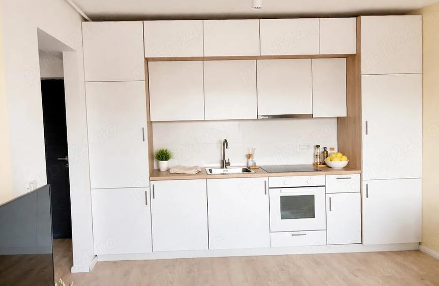 Apartament cu 2 camere semidecomandat în Regie