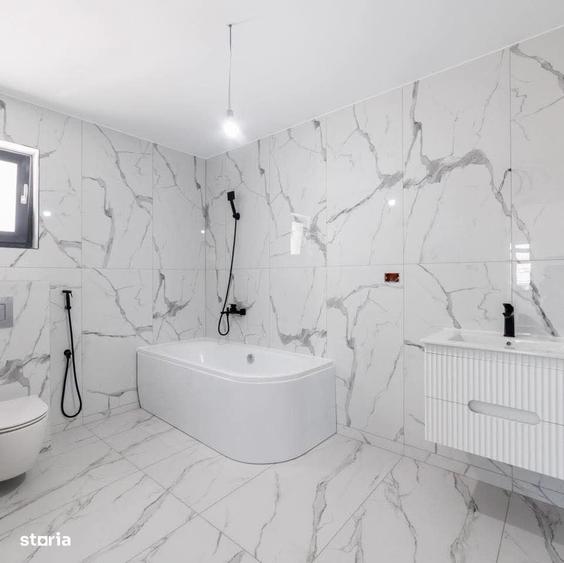 Casă cu 4 camere în Craiovei