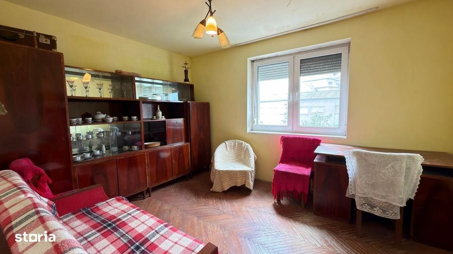Apartament cu 2 camere semidecomandat în Central