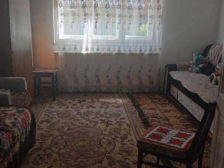 Casă cu 3 camere cu Teren 250 Mp în Vale