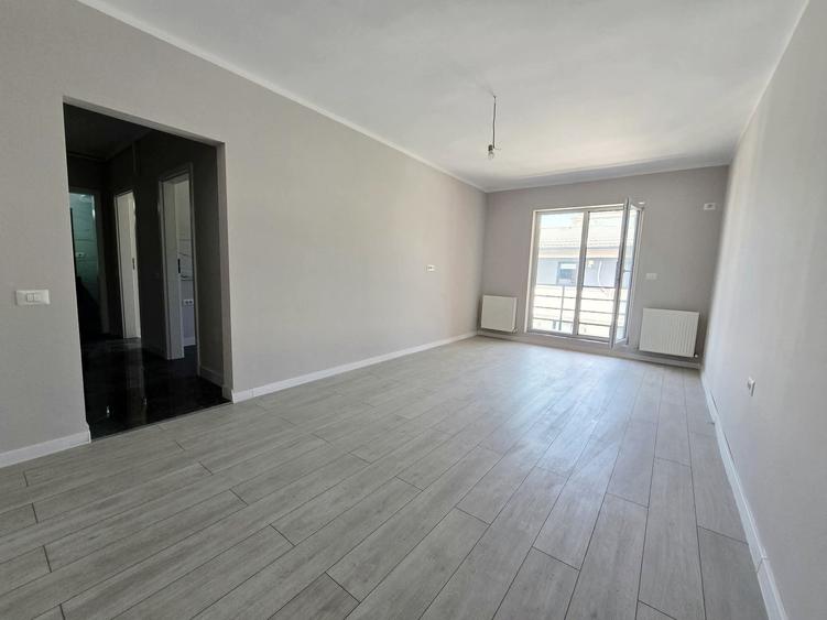 Apartament cu 2 camere decomandat în Dobroești