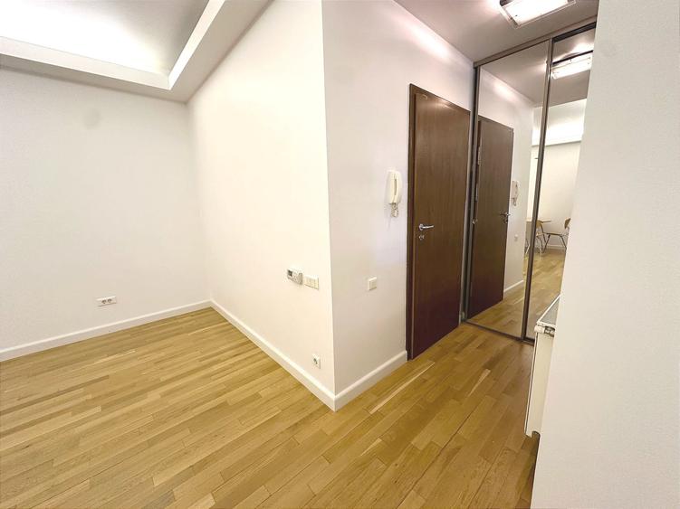 Birou, de 88 mp, în Primăverii