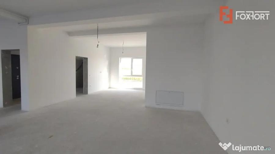 Spațiu comercial, de 78 mp, în Torontalului