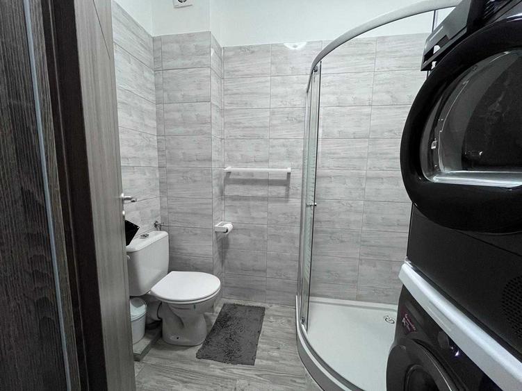 Apartament cu 3 camere decomandat în Sântandrei