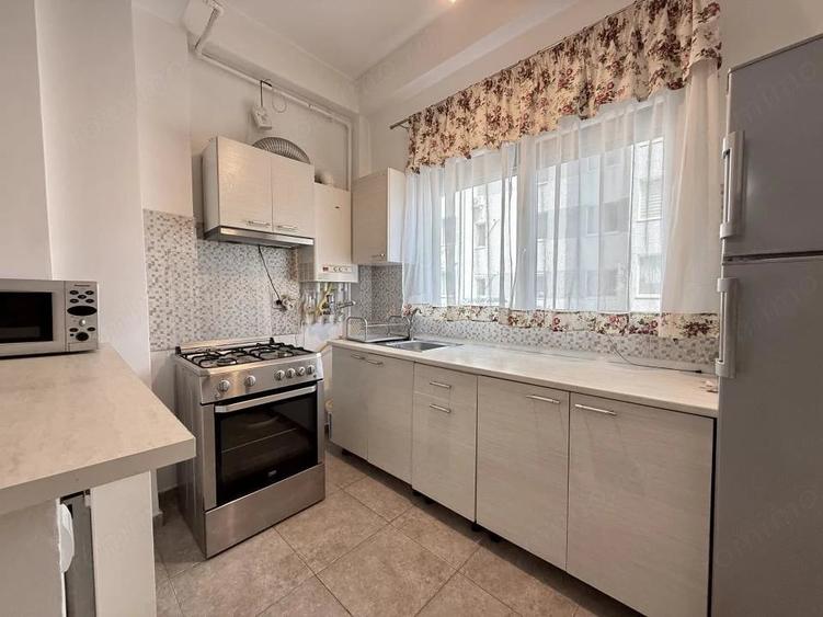 Apartament 2 camere semidecomandat, 42 mp, centrala proprie & Parcare - 12