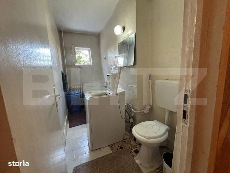 Apartament cu 3 camere semidecomandat în Rogerius