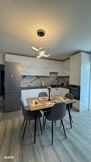 Apartament cu 3 camere în Rogerius