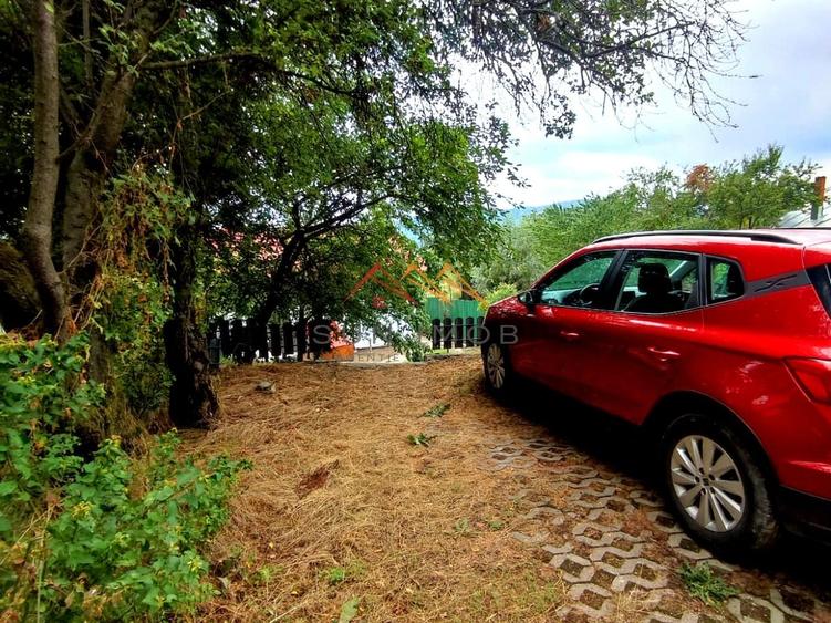 Casă individuală cu 5 camere cu Canalizare în Telega
