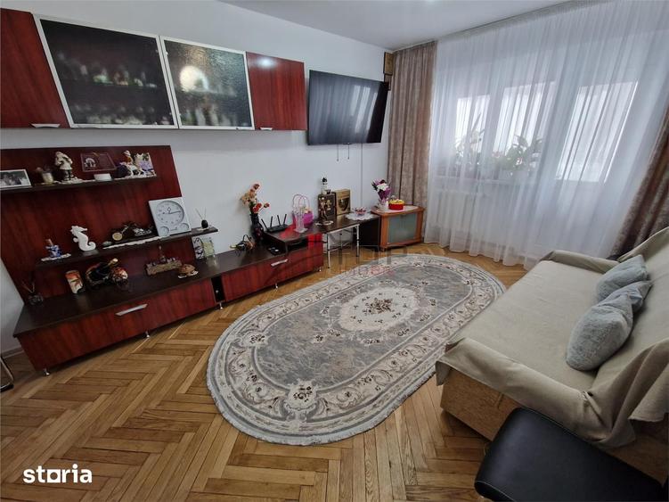 Etaj 1 - Mircea cel Batran, 2 camere decomandat, 54mp - 3