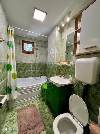 Apartament cu 3 camere, mobilat în Plopilor
