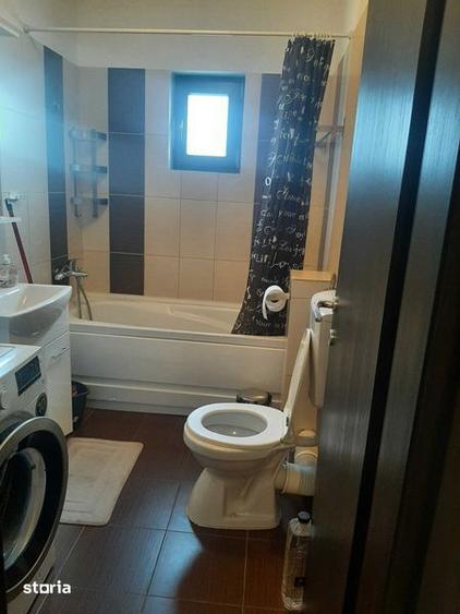Apartament cu 2 camere decomandat în Titan