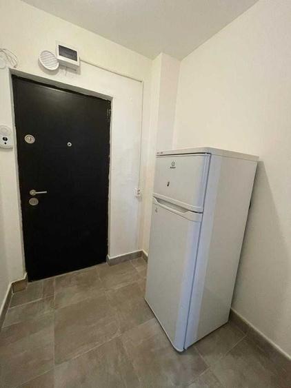 Garsonieră decomandată în Brazda lui Novac