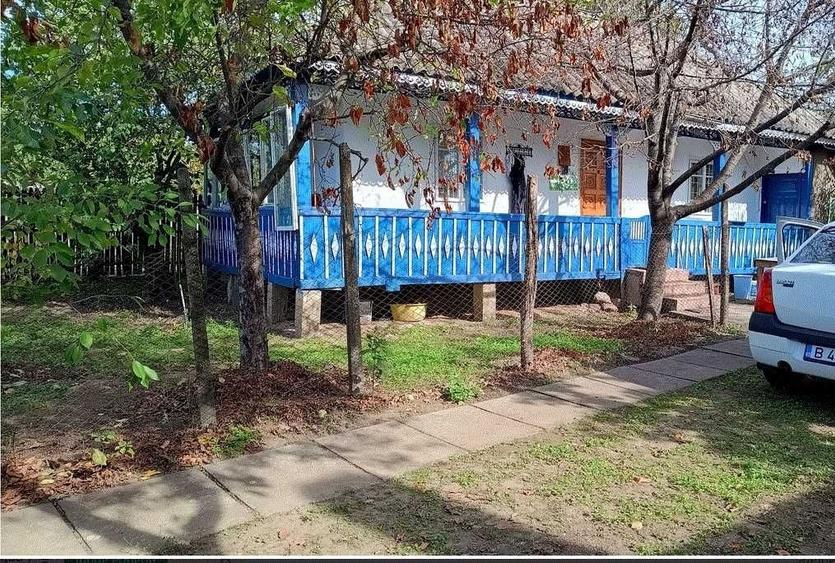 Casă cu 2 camere în Pădureți
