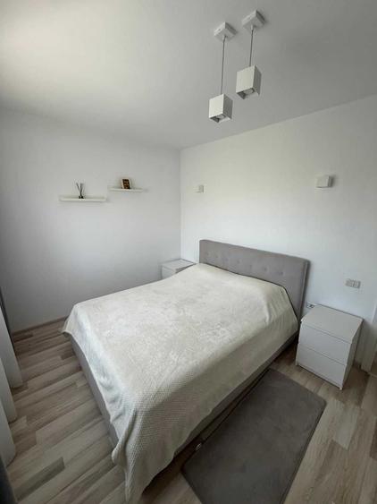 Apartament cu 2 camere decomandat în Sânpetru