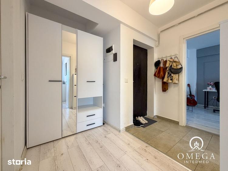 Apartament cu 2 camere decomandat în Bârnova