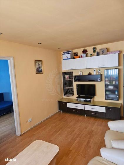 Apartament 2 camere. Plopeni. Zona Centrala - 3
