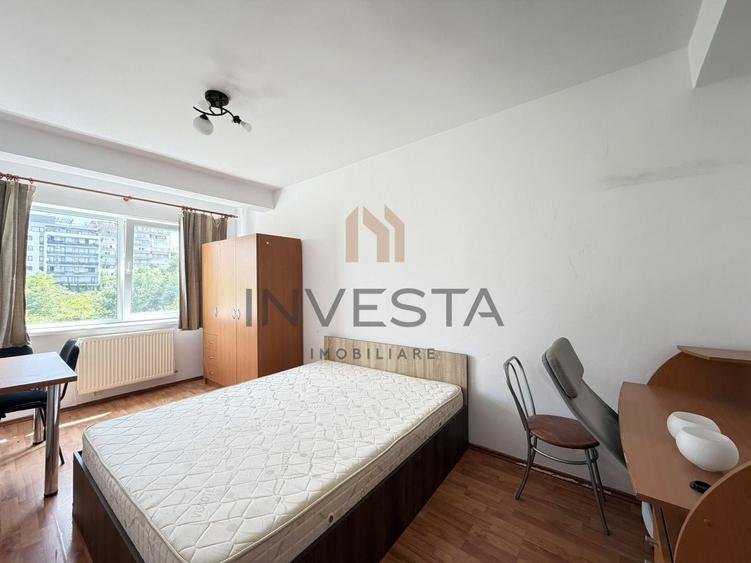 Apartament cu 3 camere decomandat, mobilat în Zorilor