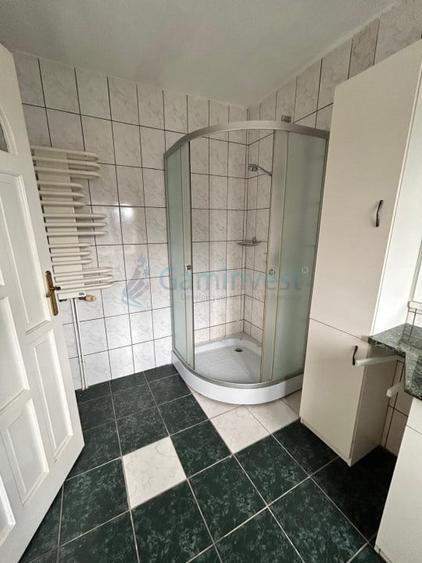 Casă individuală cu 4 camere cu Canalizare în Borș