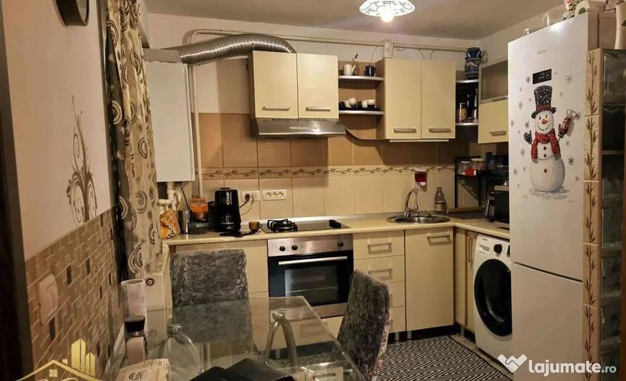 Apartament cu 2 camere decomandat, mobilat în Micro 19