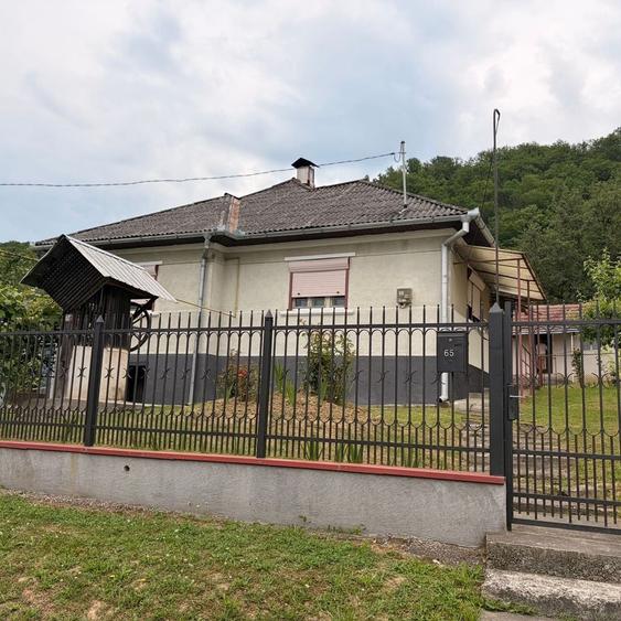 Casă cu 2 camere în Ileanda