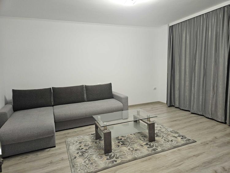 Apartament cu 2 camere semidecomandat în Trivale