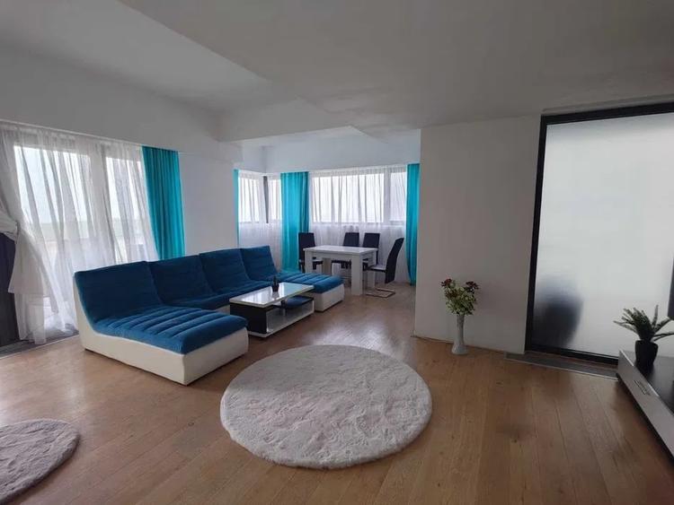 Apartament cu 2 camere decomandat în Faleza Nord