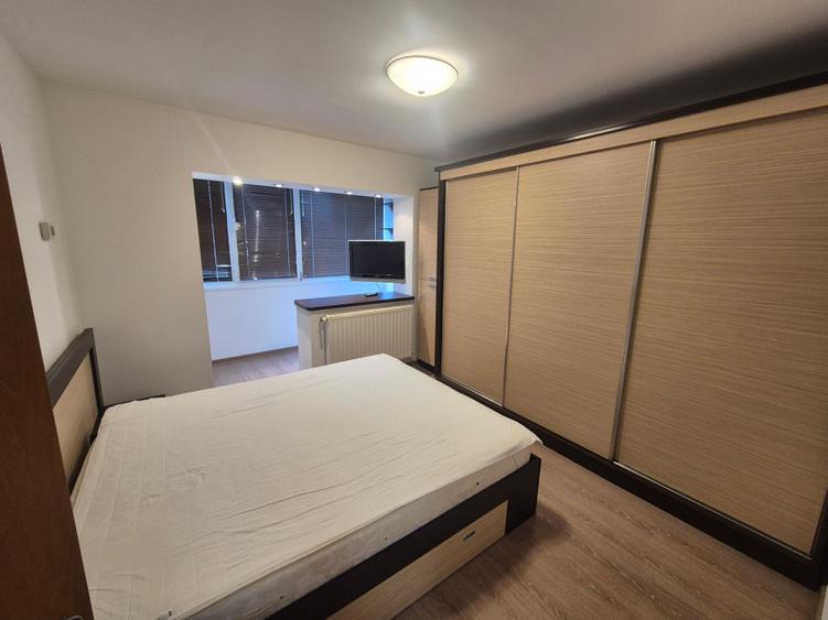 Apartament cu 2 camere decomandat, mobilat în Micro IV