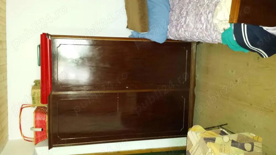 Casă cu 3 camere în Radomirești